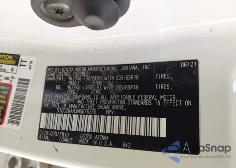 2021 Toyota Highlander L z USA, uszkodzony, nr VIN 5TDCZRAH3MS076276